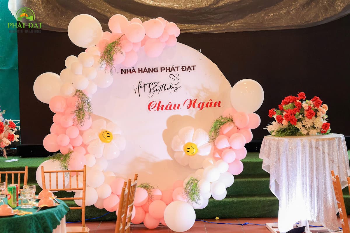 tiệc sinh nhật nhỏ bến tre