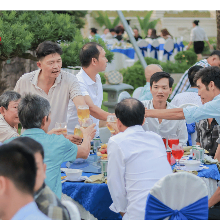 đặt tiệc sinh nhật tại nhà 2