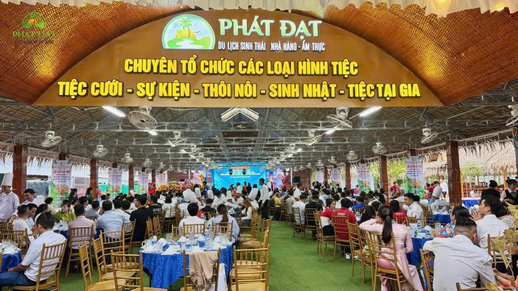 nên đặt tiệc tại nhà hay nhà hàng bến tre