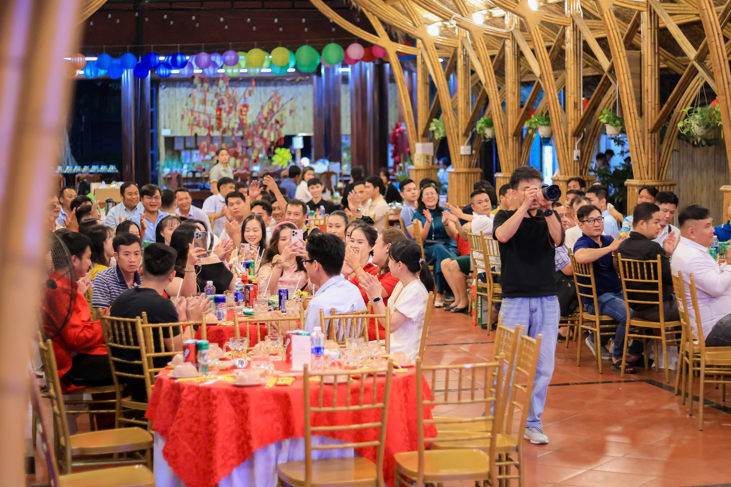 tổ chức sinh nhật trọn gói bến tre