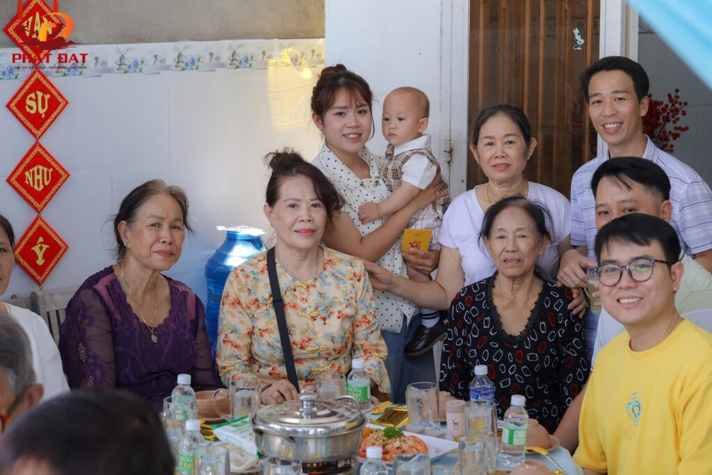 giá dịch vụ tổ chức tiệc tại gia bến tre