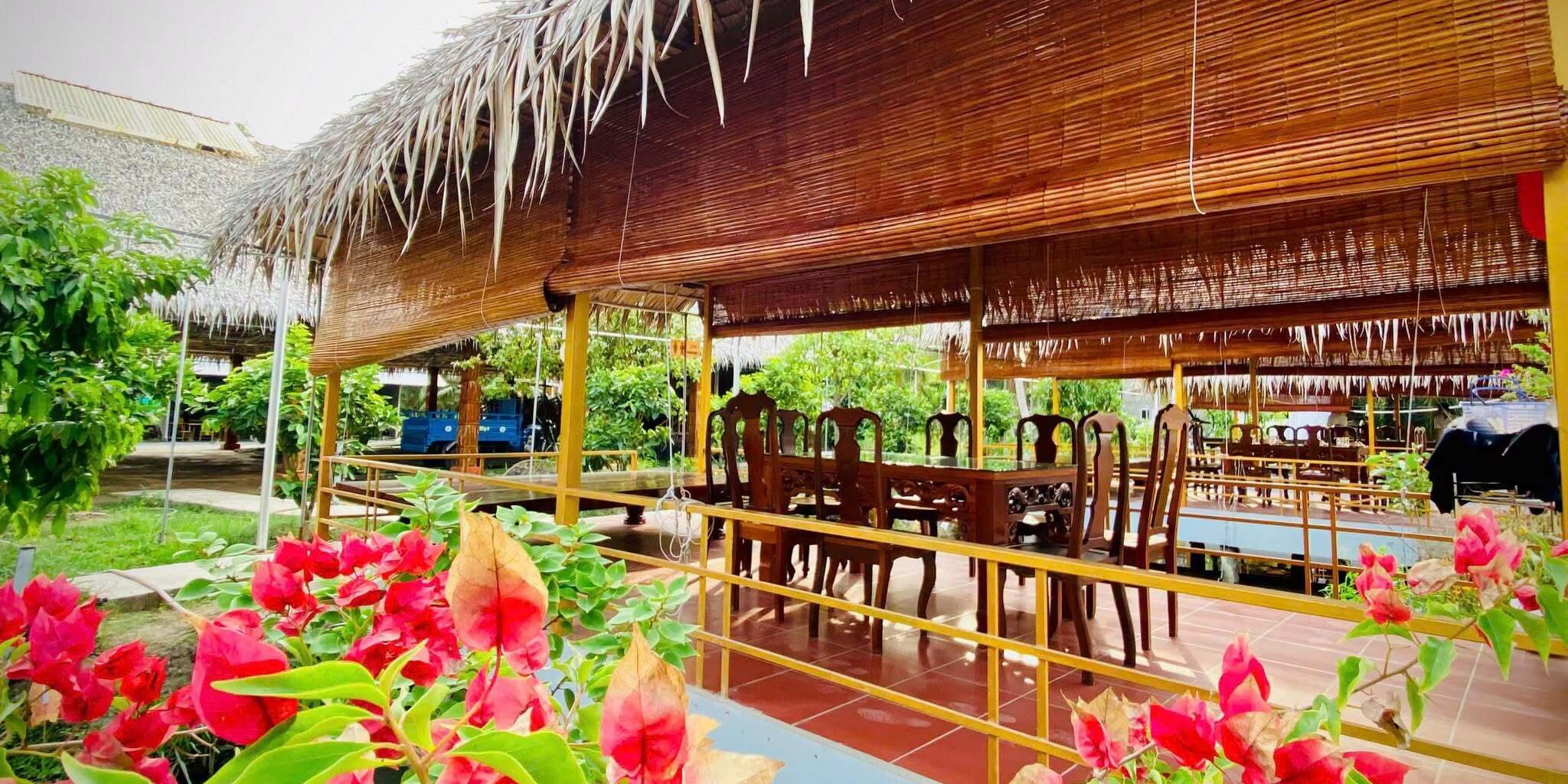 Nhà hàng có chòi riêng Bến Tre