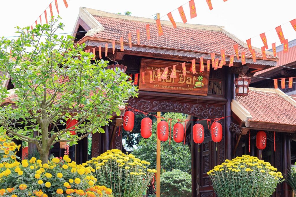 Khám phá nhà hàng có chòi riêng Bến Tre, không gian thoải mái và riêng tư, phù hợp ăn uống, nhậu, họp mặt gia đình, bạn bè và tiếp khách.